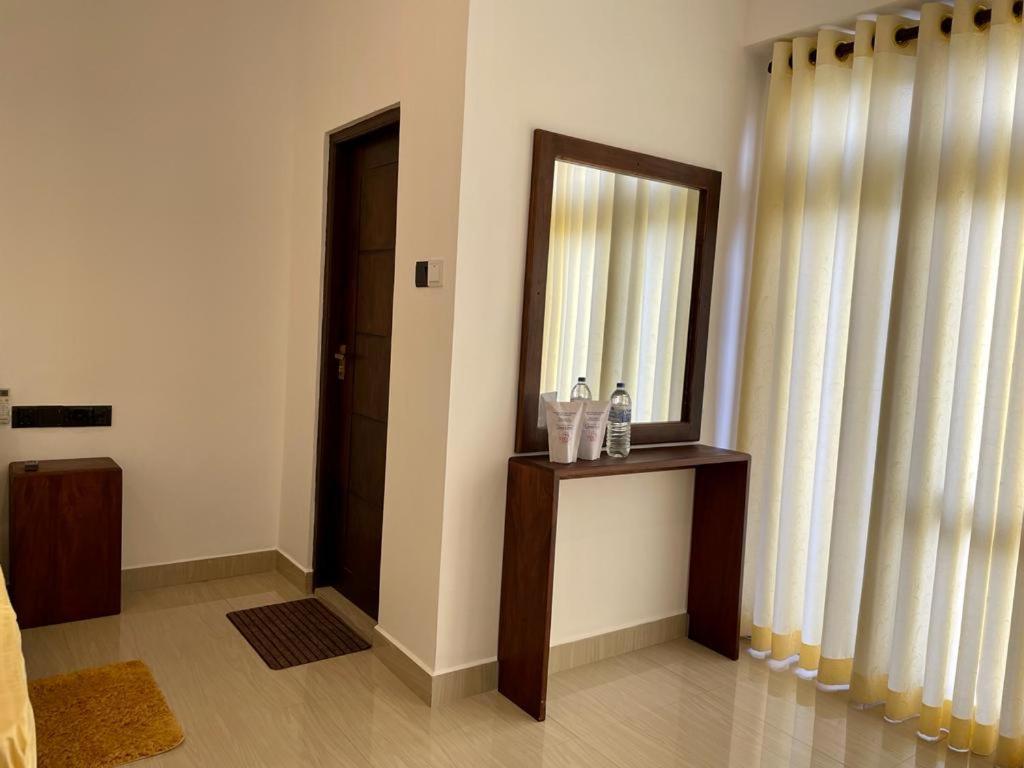 Theon Resort Анурадхапура Экстерьер фото